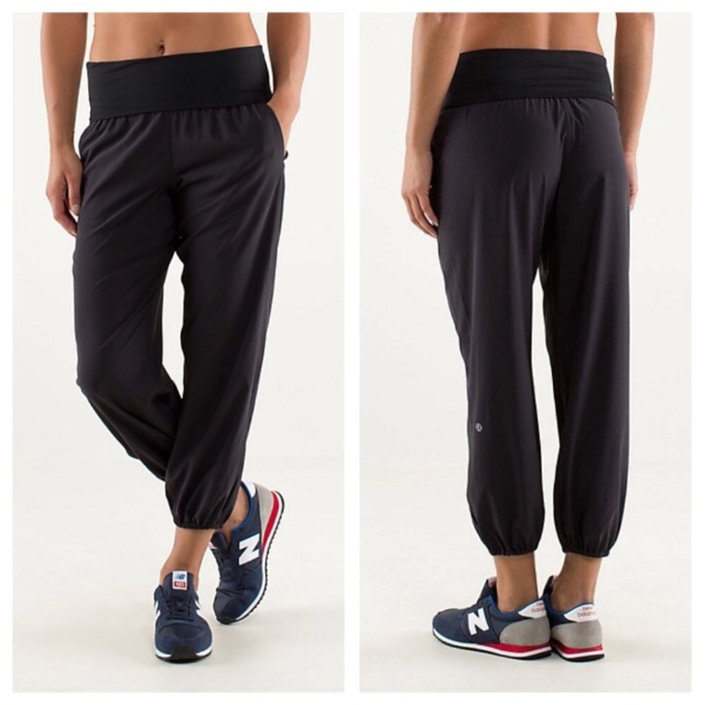 Lululemon om pants size 4